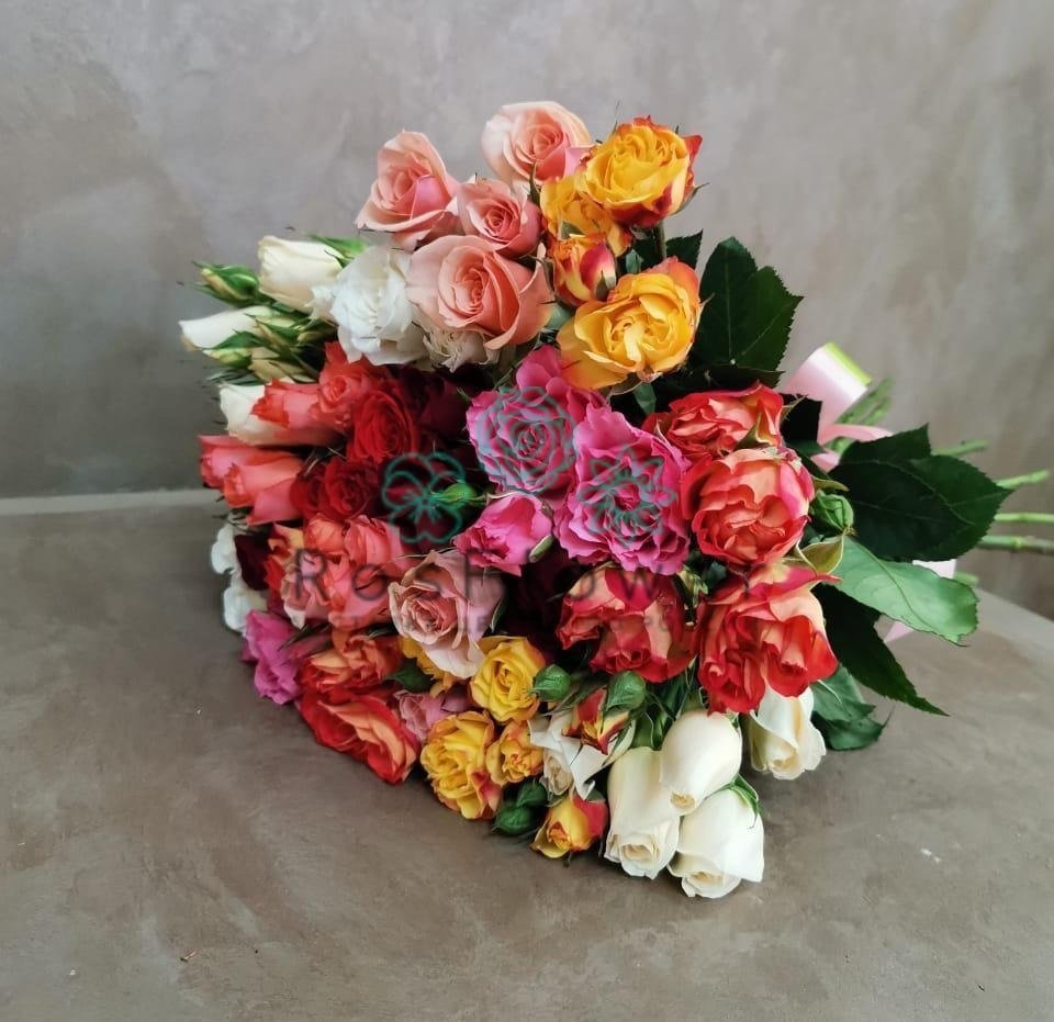 Букет цветов из: Розы в Парауле