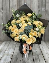 Букет цветов из:  Розы и Лизиантусы #REPLACE_PRED# Парауле