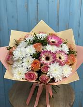 Букет цветов из:  Розы, Герберы и Хризантемы в Парауле