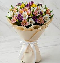 Букет цветов из:  Альстромерии #REPLACE_PRED# Парауле