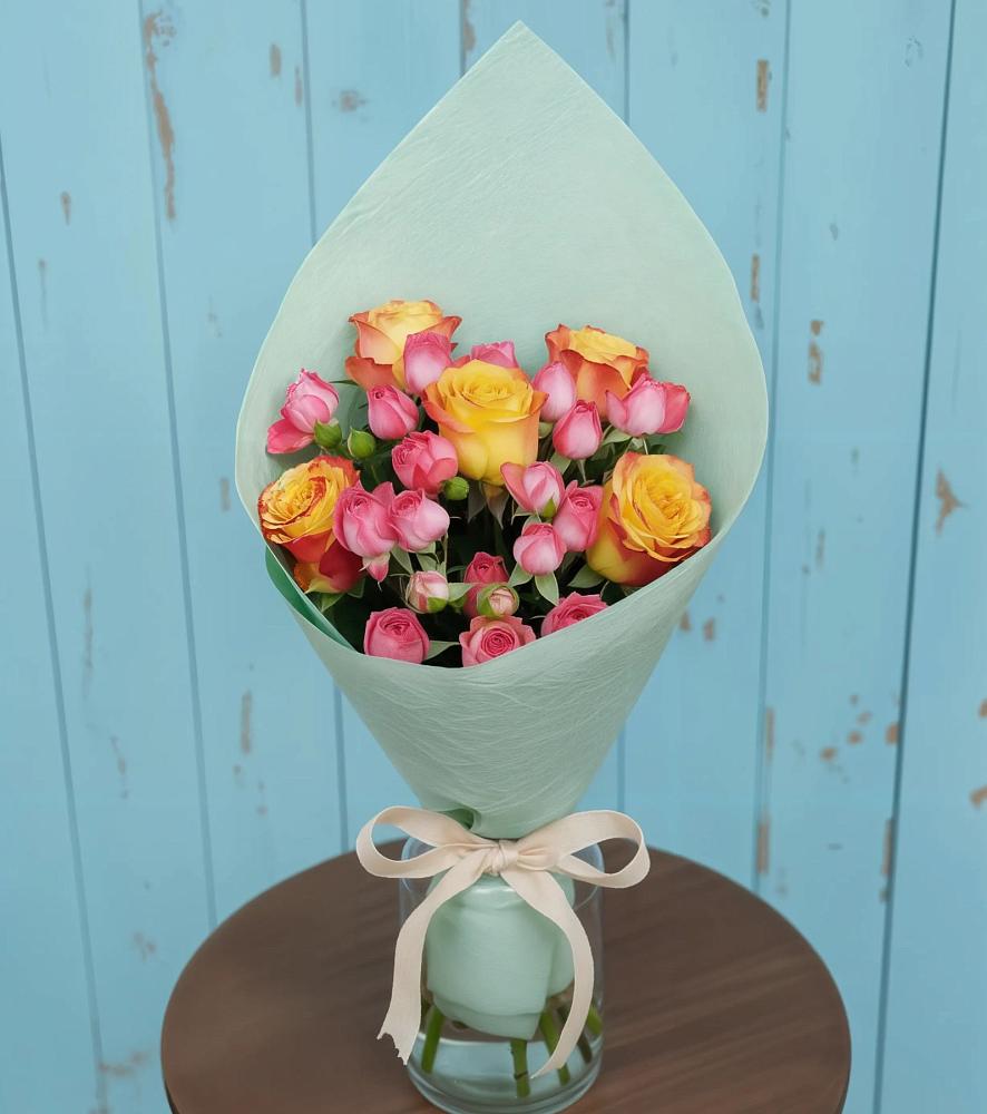 Букет цветов из: Розы в Парауле