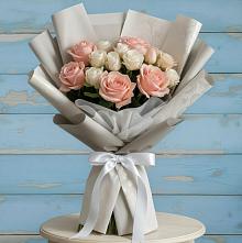 Букет цветов из:  Розы #REPLACE_PRED# Парауле