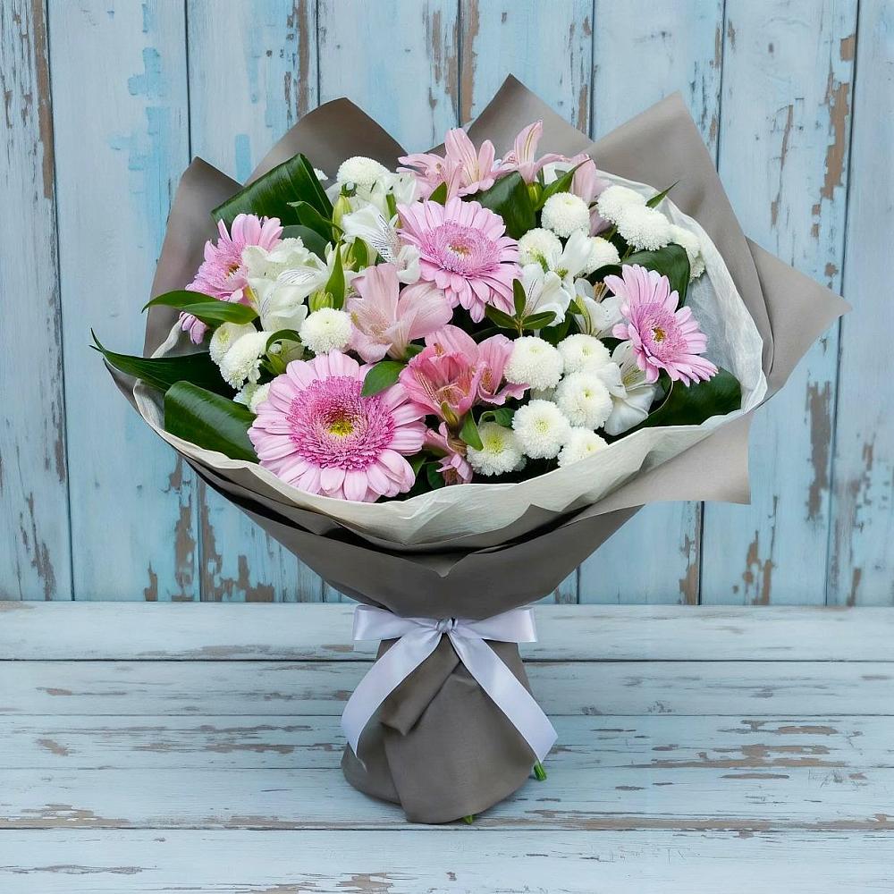 Букет цветов из: Герберы, Альстромерии и Хризантемы в Парауле