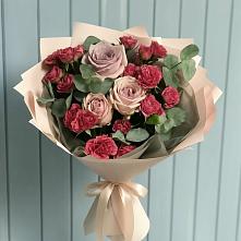 Букет цветов из:  Гвоздики и Розы в Парауле